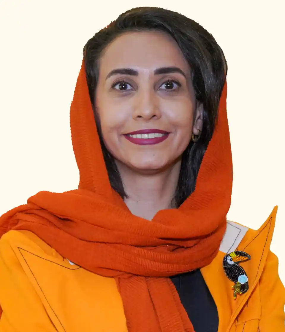 طناز فرخ زاد